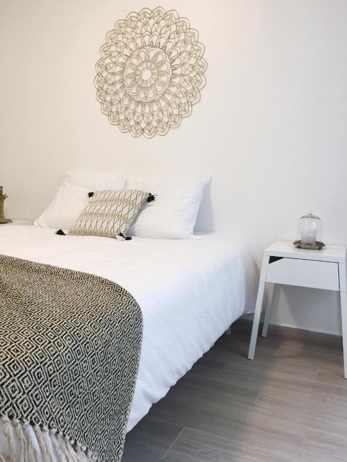 New Apartment In The Heart Of Le Marais Paris Luaran gambar
