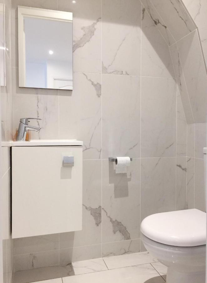New Apartment In The Heart Of Le Marais Paris Luaran gambar
