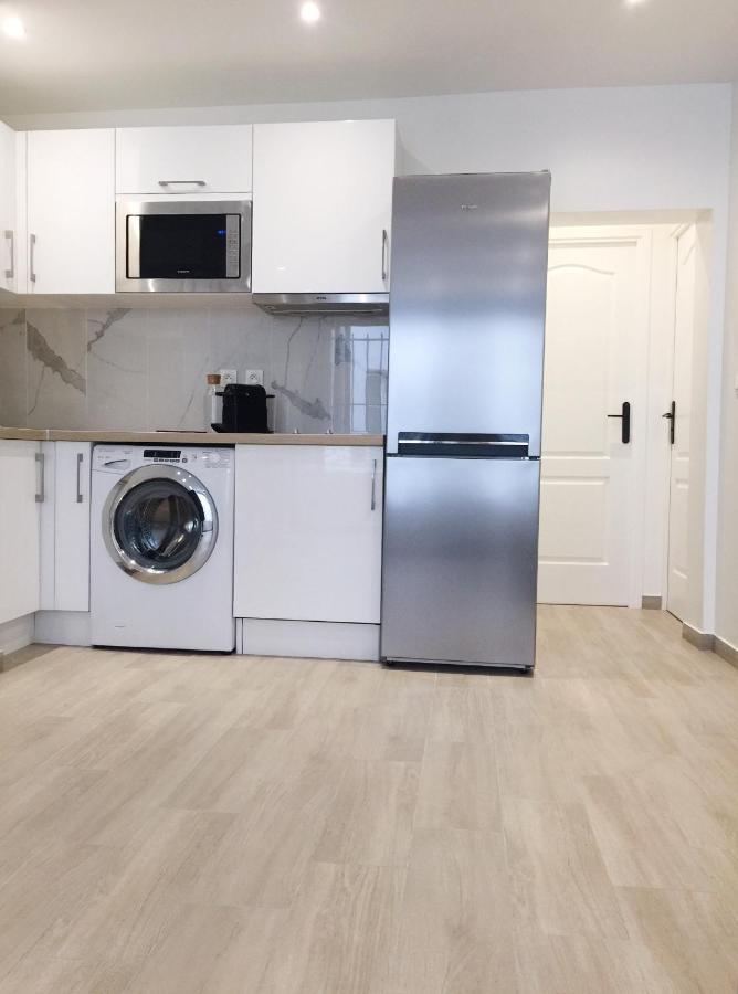 New Apartment In The Heart Of Le Marais Paris Luaran gambar